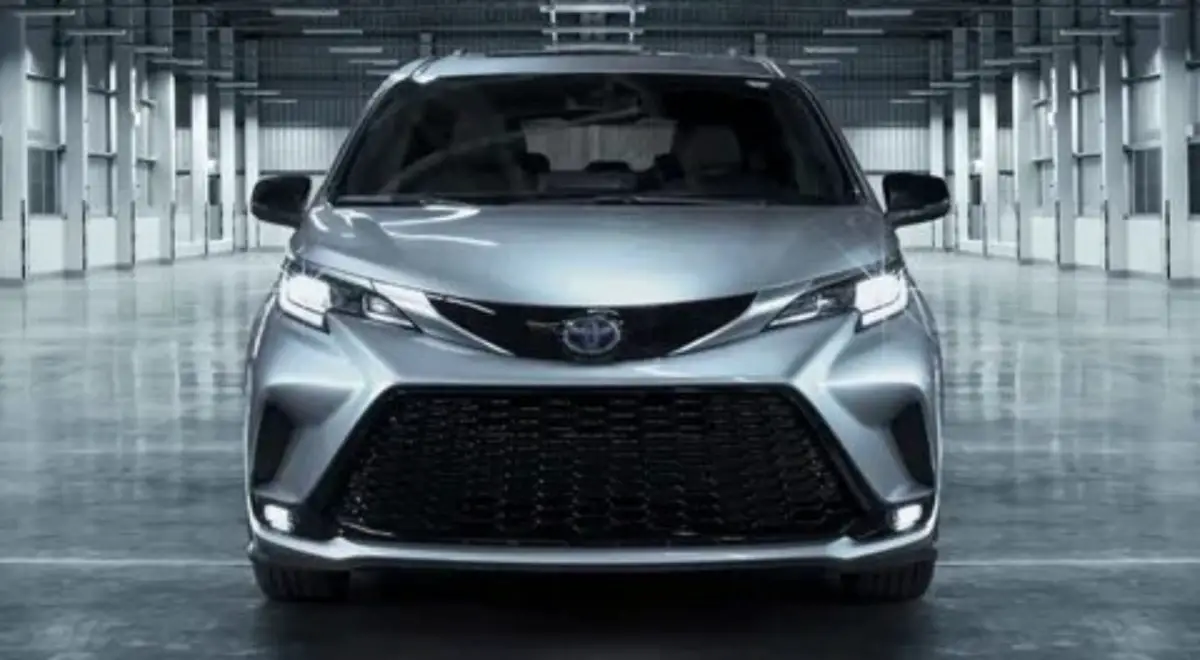 Toyota Sienna 2023 In USA Review Pricing And Specs Discover the advanced interior, exterior, and safety features of the Toyota Sienna 2023.
